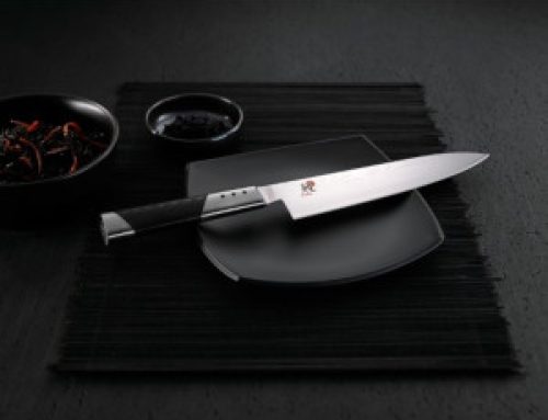 Kockkniv med gravyr