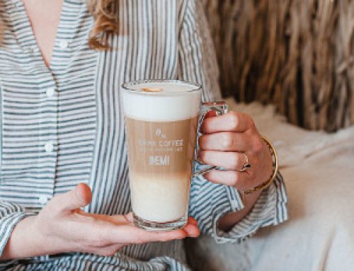 Graverade latte macchiato glas