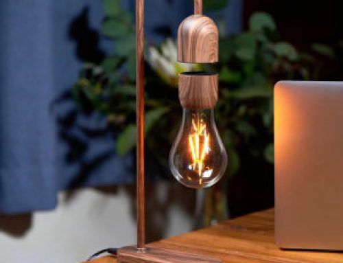 Svävande bordslampa